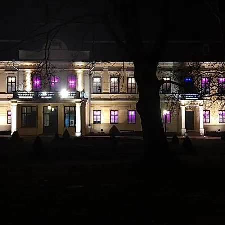 Laurapartman Apartmán Gyula