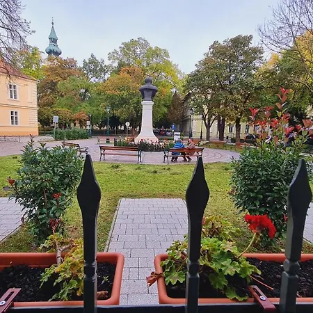Laurapartman Apartmán *